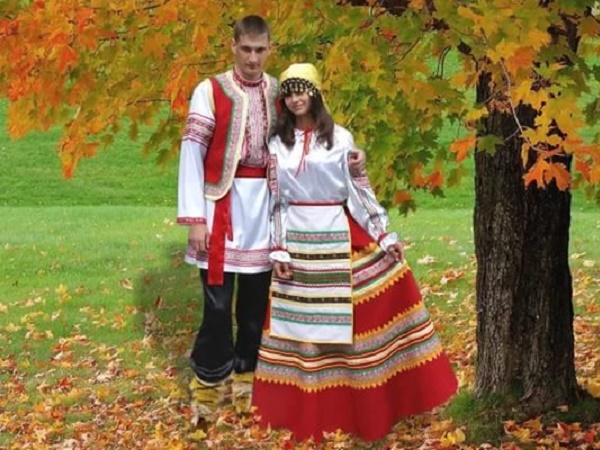 Молдавский национальный костюм 